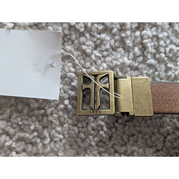 NWT Frye 25mm Reversible Tan and Black Leather Belt w/ Brass Hardware Sz L main image 4